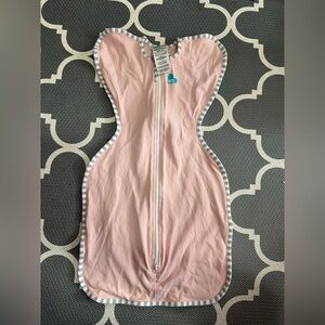 Love to Dream swaddle up Small ( 8-13lbs) light pink
